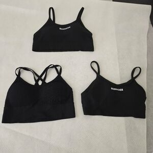 Black Seamless Ribbed Sports Bralette by MANBEIER